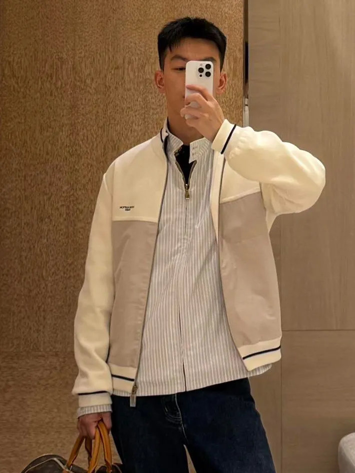Louis Vuitton/Louis Vuitton off-white embroidered patchwork mixed knitted sports jacket